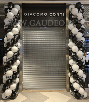 Kolumny balonowe dla salonu Giacomo Conti.