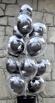 Balony z helem i nadrukami jako dekoracja na otwarcie.