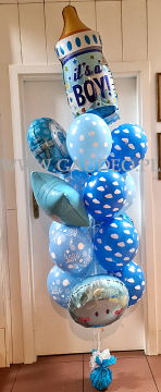 Balony z helem na narodzenie się chłopca.