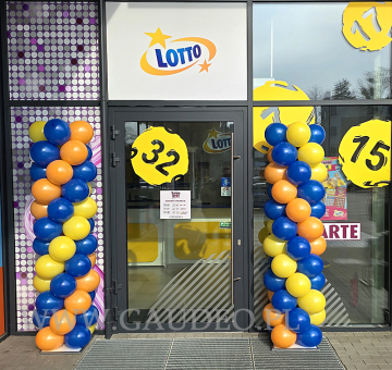 Kolumny balonowe Wrocław ulica Długosza.