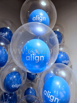 Balony w balonie z helem.